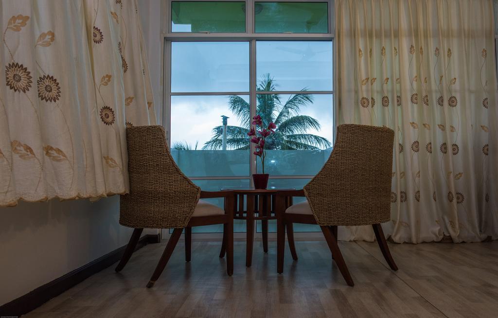 Rivers Beach & Spa Hulhumale Zewnętrze zdjęcie